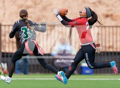 Thumbnail 3 in Desert Oasis vs Palos Verde (Lady Bulldogs Invitational) photogallery.