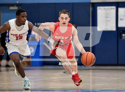 Thumbnail 1 in Mater Dei vs. San Leandro (CDM Beach Bash Tournament) photogallery.