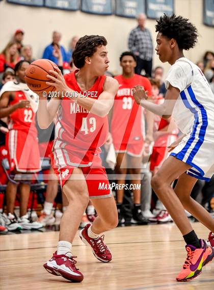 Thumbnail 2 in Mater Dei vs. San Leandro (CDM Beach Bash Tournament) photogallery.