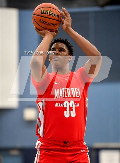 Thumbnail 1 in Mater Dei vs. San Leandro (CDM Beach Bash Tournament) photogallery.