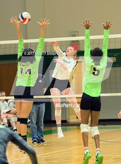 Thumbnail 1 in Enloe @ Cardinal Gibbons photogallery.