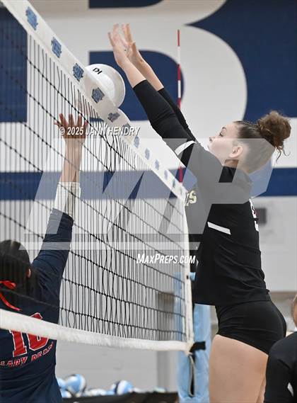 Thumbnail 1 in Laurens @ Belton-Honea Path photogallery.