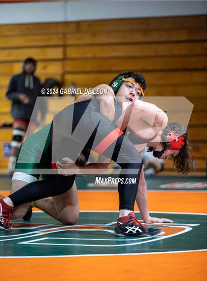 Thumbnail 3 in Harlingen South vs Harlingen photogallery.