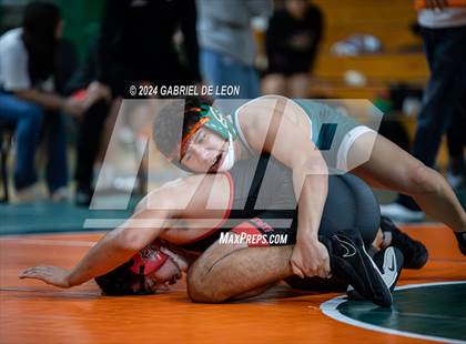 Thumbnail 3 in Harlingen South vs Harlingen photogallery.