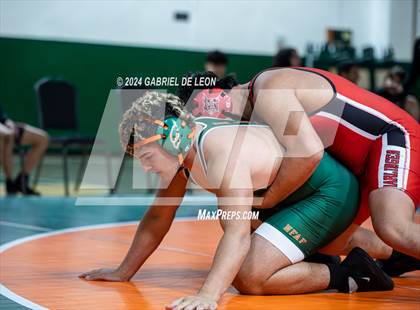 Thumbnail 3 in Harlingen South vs Harlingen photogallery.