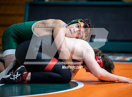 Thumbnail 2 in Harlingen South vs Harlingen photogallery.