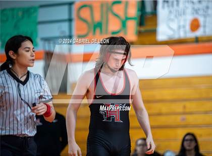 Thumbnail 2 in Harlingen South vs Harlingen photogallery.