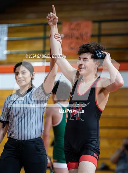 Thumbnail 2 in Harlingen South vs Harlingen photogallery.