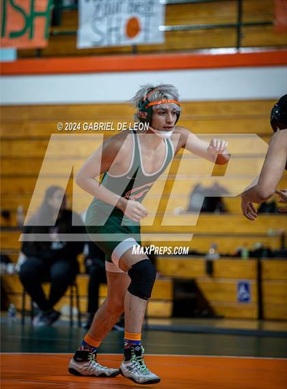 Thumbnail 3 in Harlingen South vs Harlingen photogallery.