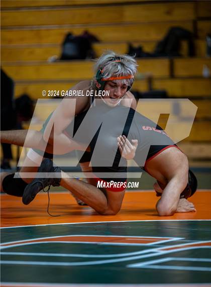 Thumbnail 1 in Harlingen South vs Harlingen photogallery.