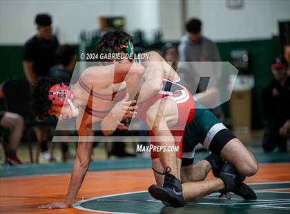 Thumbnail 2 in Harlingen South vs Harlingen photogallery.