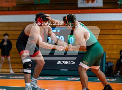 Thumbnail 2 in Harlingen South vs Harlingen photogallery.