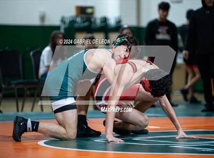 Thumbnail 3 in Harlingen South vs Harlingen photogallery.