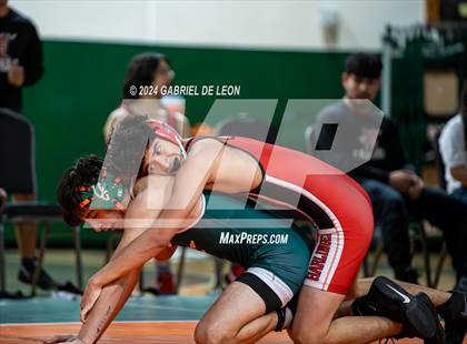 Thumbnail 3 in Harlingen South vs Harlingen photogallery.