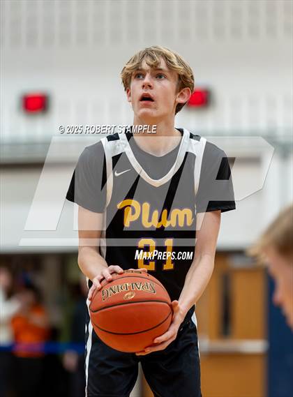 Thumbnail 3 in Plum @ Shaler Area photogallery.