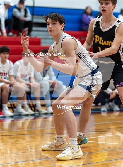 Thumbnail 1 in Plum @ Shaler Area photogallery.
