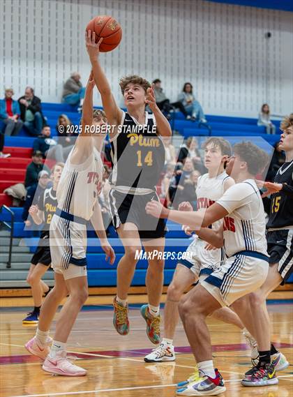 Thumbnail 3 in Plum @ Shaler Area photogallery.