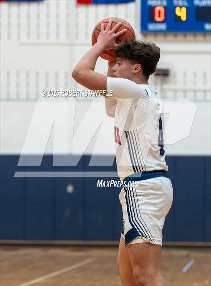 Thumbnail 3 in Plum @ Shaler Area photogallery.