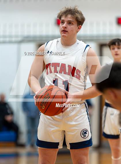 Thumbnail 2 in Plum @ Shaler Area photogallery.