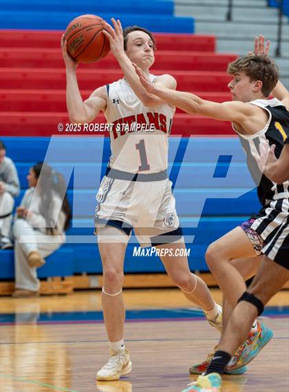 Thumbnail 3 in Plum @ Shaler Area photogallery.