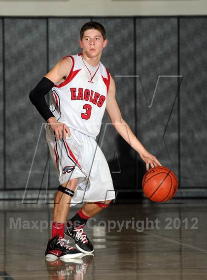 Thumbnail 2 in Fairmont Prep vs. Arrowhead Christian (Ueberroth Hoop Classic) photogallery.