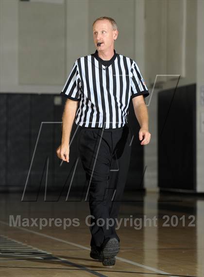 Thumbnail 3 in Fairmont Prep vs. Arrowhead Christian (Ueberroth Hoop Classic) photogallery.