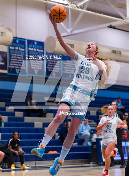 Thumbnail 1 in Montgomery Central @ Union Pines photogallery.