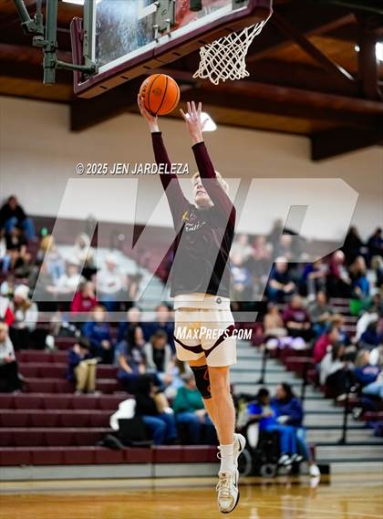 Thumbnail 2 in Sand Creek vs. Cheyenne Mountain (CHSAA 5A Sweet Sixteen) photogallery.