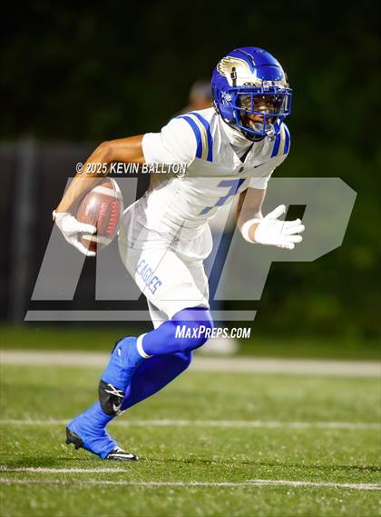 Thumbnail 1 in Santa Margarita @ Orange Lutheran (CIF SS Div 1 Semifinal) photogallery.