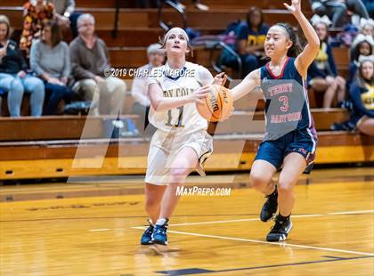 Thumbnail 2 in Terry Sanford @ Cape Fear photogallery.