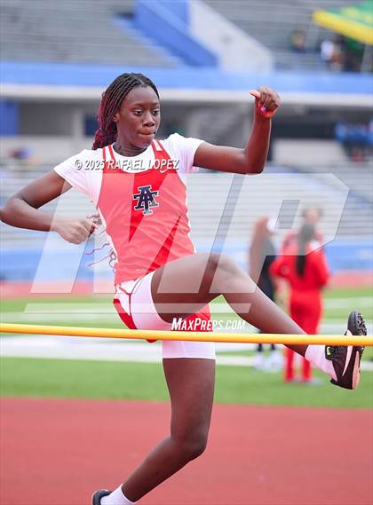 Thumbnail 2 in Dave Bethany Relays (High Jump) photogallery.