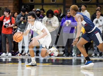 Thumbnail 2 in Gilbert vs McClintock (AIA 5A Semifinal) photogallery.