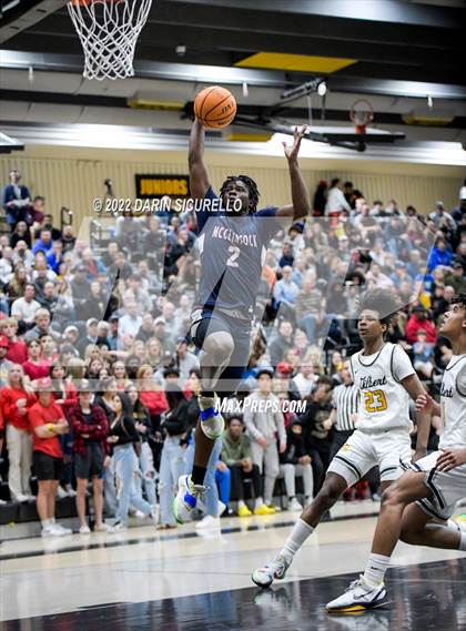 Thumbnail 3 in Gilbert vs McClintock (AIA 5A Semifinal) photogallery.