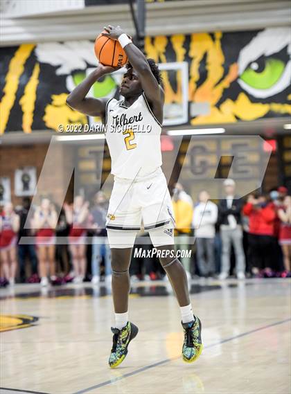 Thumbnail 2 in Gilbert vs McClintock (AIA 5A Semifinal) photogallery.