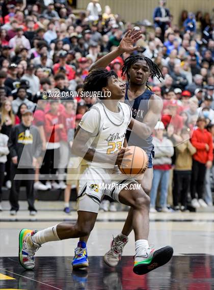 Thumbnail 1 in Gilbert vs McClintock (AIA 5A Semifinal) photogallery.