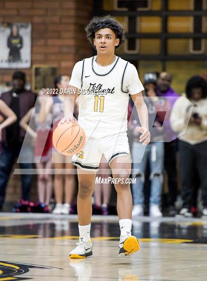 Thumbnail 3 in Gilbert vs McClintock (AIA 5A Semifinal) photogallery.