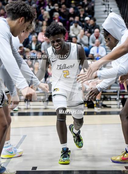 Thumbnail 3 in Gilbert vs McClintock (AIA 5A Semifinal) photogallery.