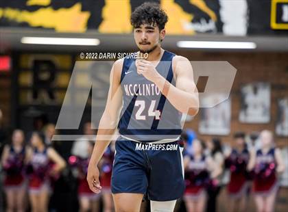 Thumbnail 2 in Gilbert vs McClintock (AIA 5A Semifinal) photogallery.
