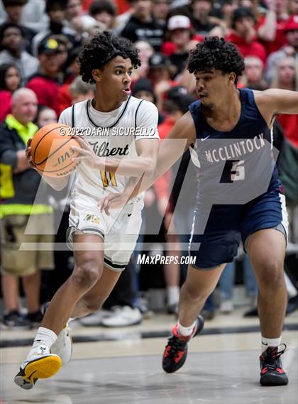Thumbnail 1 in Gilbert vs McClintock (AIA 5A Semifinal) photogallery.