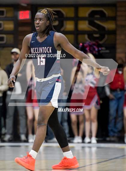 Thumbnail 1 in Gilbert vs McClintock (AIA 5A Semifinal) photogallery.