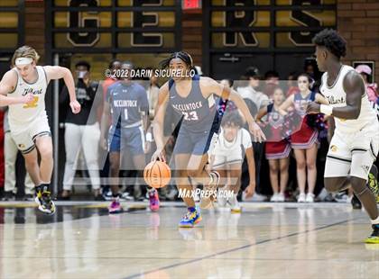 Thumbnail 3 in Gilbert vs McClintock (AIA 5A Semifinal) photogallery.
