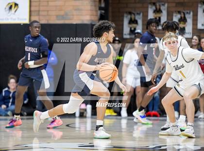Thumbnail 2 in Gilbert vs McClintock (AIA 5A Semifinal) photogallery.