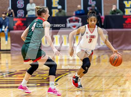 Thumbnail 1 in Lincoln vs. Alton (State Farm Shootout) photogallery.