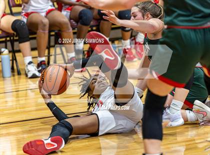 Thumbnail 1 in Lincoln vs. Alton (State Farm Shootout) photogallery.