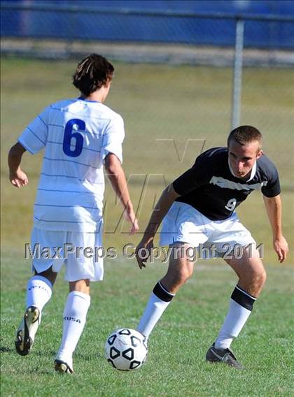 Thumbnail 1 in Hempfield @ Lampeter-Strasburg photogallery.