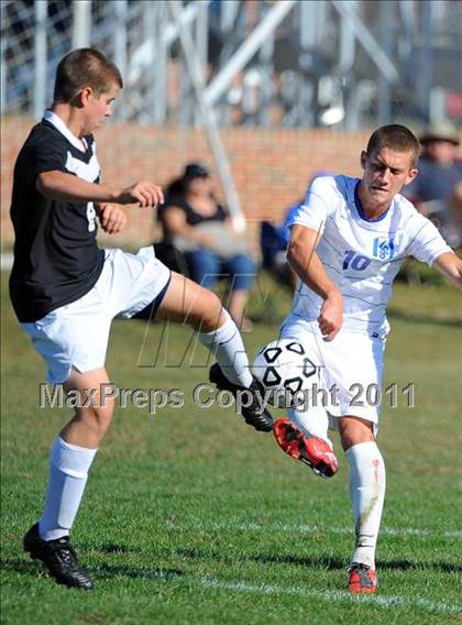 Thumbnail 1 in Hempfield @ Lampeter-Strasburg photogallery.