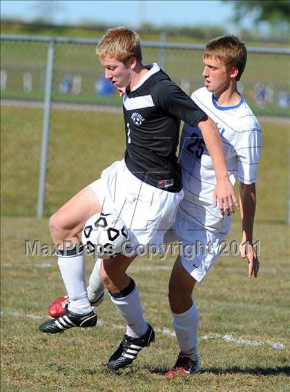 Thumbnail 1 in Hempfield @ Lampeter-Strasburg photogallery.