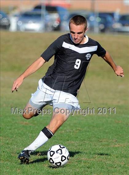 Thumbnail 1 in Hempfield @ Lampeter-Strasburg photogallery.