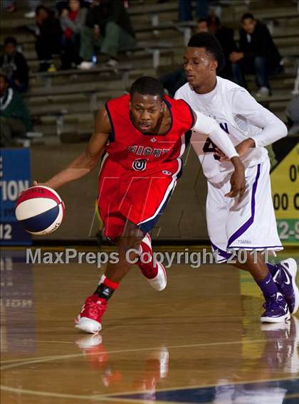 Thumbnail 3 in Kimball vs Lincoln (Avery WinterHeat Showcase) photogallery.
