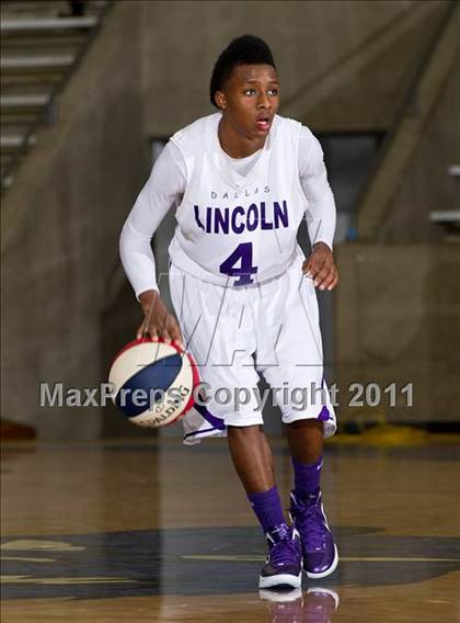 Thumbnail 1 in Kimball vs Lincoln (Avery WinterHeat Showcase) photogallery.
